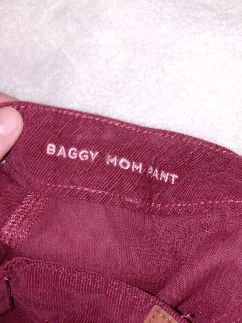 American Eagle Baggy Mom Corduroy Pants High Rise Maroon Red Sz 0 NWT - Picture 8 of 14